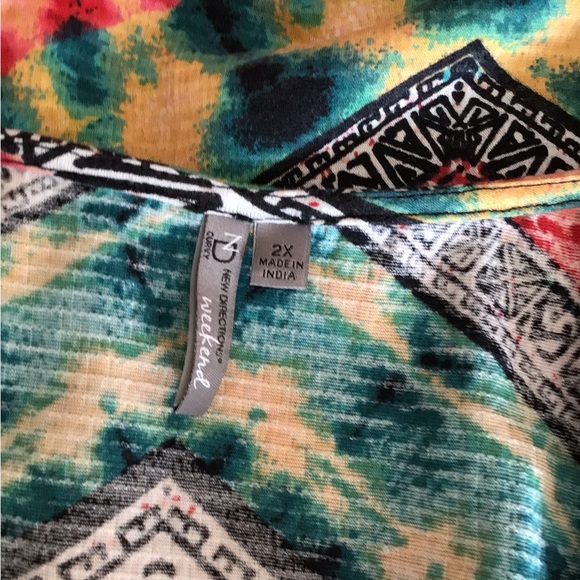 New Direction Weekend Cold Shoulder Dress. - Picture 2 of 2